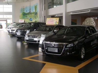 探訪襄陽法諾汽車銷售店 二手車市場(chǎng)的專業(yè)之選