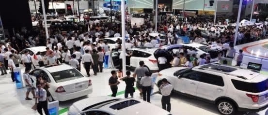 新車付款后4S店非要你放一夜才肯交車？離職老銷售道出其中貓膩